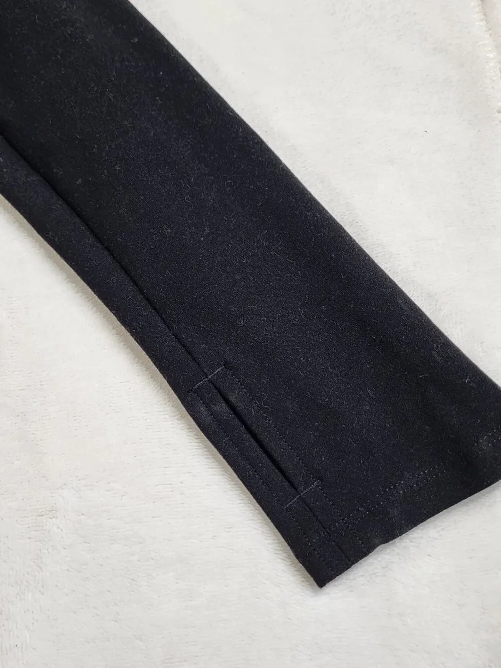 ALO YOGA - Alosoft 1/2 Zip Rapid Pullover - Small - Picture 6 of 14